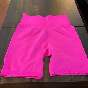 Tala Hosta Biker Short